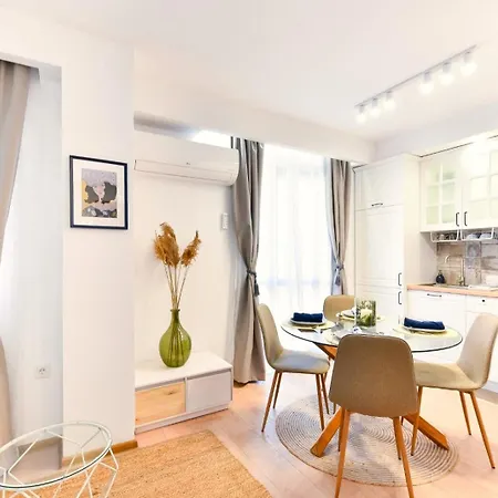 公寓 Lyana's One Bedroom 班斯科