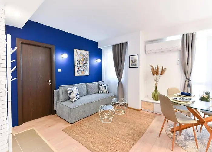 Lyana's One Bedroom *