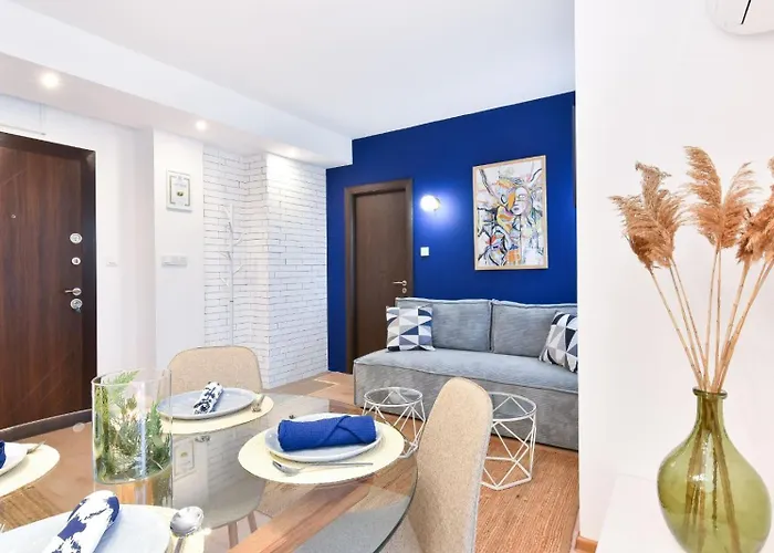 Lyana's One Bedroom *