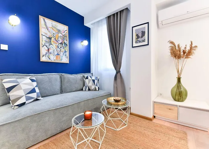 Apartment Lyana's One Bedroom *