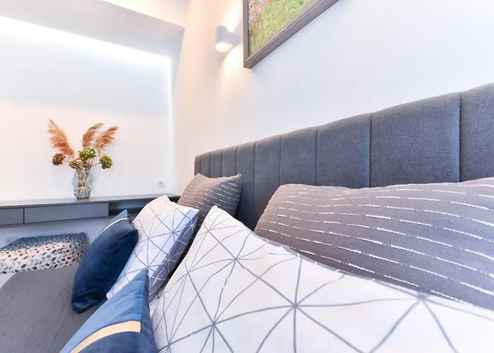 Lyana's One Bedroom Apartment